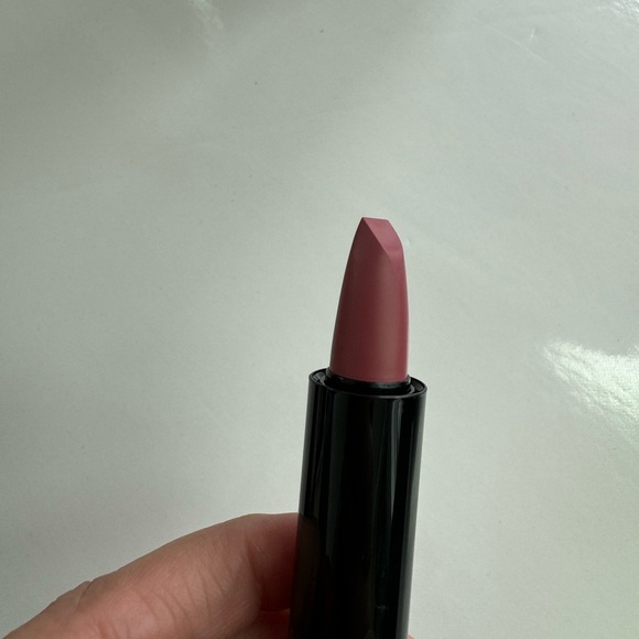 Shiseido Bundle (Wrinkle Cream, Makeup Remover , Mini Lipstick &Full Lash Serum) - Picture 6 of 7